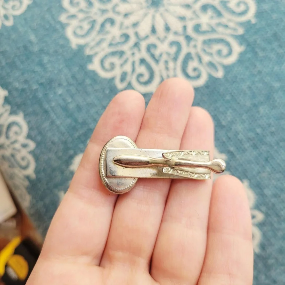 *RARE* Vintage Saint St Christopher Baby Blue, Gold, & Silver Oval Tie Clip